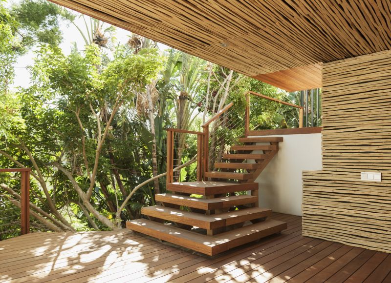 Exterior Staircase Painting in Waco, TX